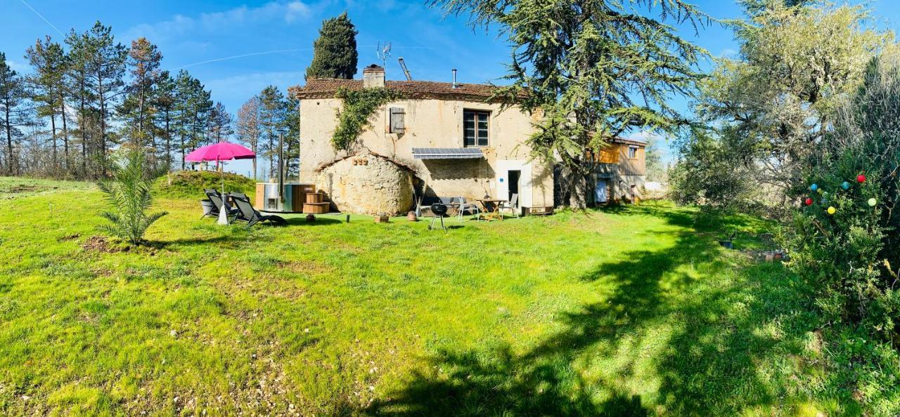 Séjour insolite ancien four à pain Le Prestadou Arcambal Exterior foto